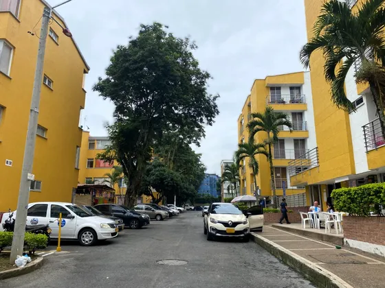 Aparta-estudio Con Parqueadero - Excelente Ubicación- Ibagué