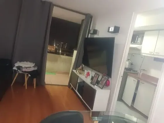 Departamento En Venta En Parque Los Reyes