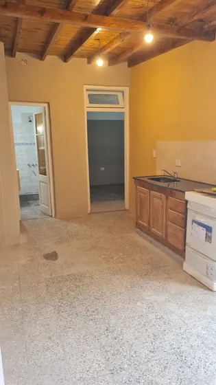 Ph 2 Ambientes Con Patio.(reciclado). Sin Expensas.