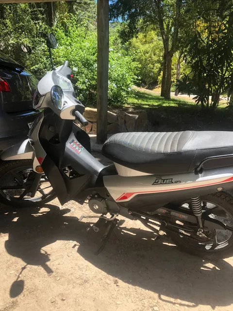 Moto Zanella Due 125