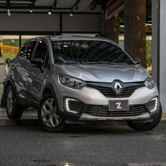Renault Captur Zen 2.0