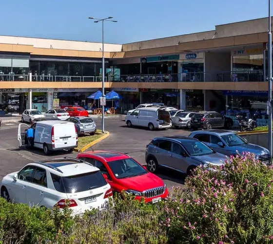 Local De 103 M2, Strip Center San Carlos De Apoquindo