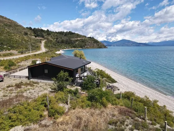 Casa Orilla De Lago En Puerto Guadal, Lago General Carrera