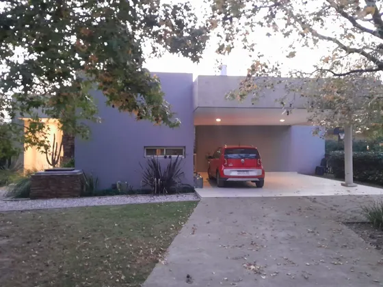 Casa En  Los Alamos Club De Campo