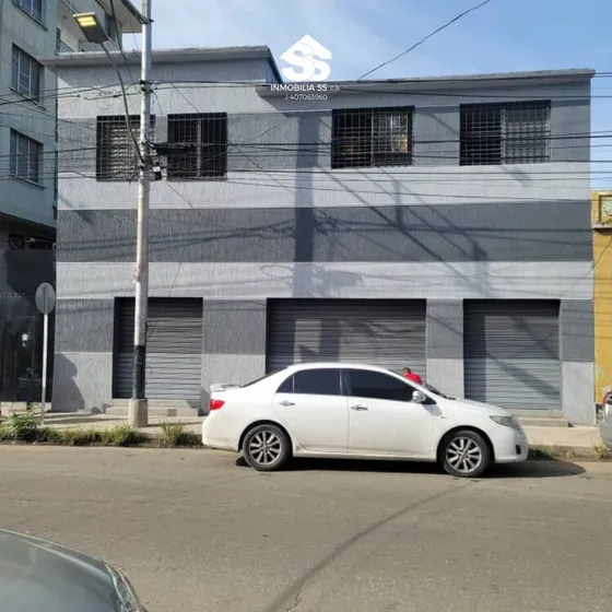 Se Vende Local Comercial, Avenida Bermudez Negociable 