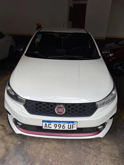 Fiat Argo 1.8 Hgt