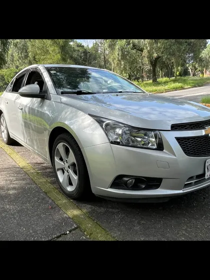 Chevrolet Cruze 1.8 A Ls Aa Cd Mp3 R-16 At