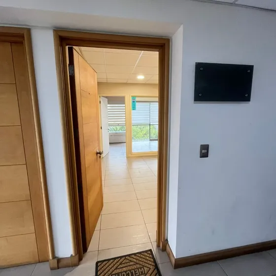 Oficinas 28m², Plaza Poniente, Talca, Arrienda Su Dueño