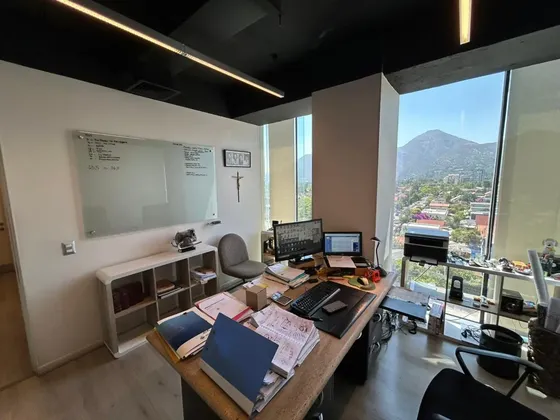 Venta De Oficina En Vitacura Id 83.035-ofi