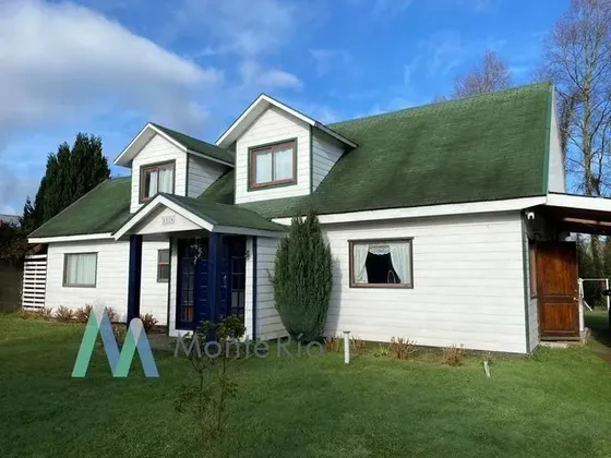 Casa En Arriendo En Valdivia