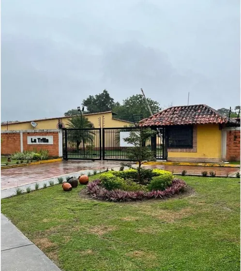 Venta Casa Valle De Oro. San Diego. Ma Esther Silva 