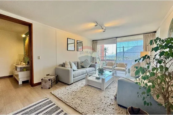 Tu Nuevo Hogar En Las Condes: Espacio Y Estilo