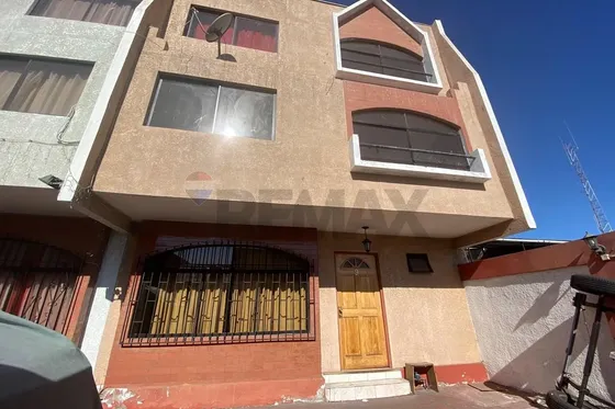 En Condominio Calle Uribe Casa En Arriendo