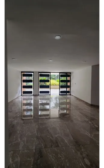 Apto En Venta - 79 M2 Montecristo P8