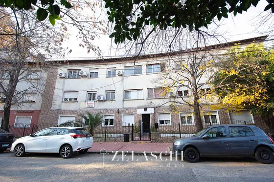 Departamento 4 Ambientes En Venta: Zeppelin, Plaza Plate - Ciudad Jardín