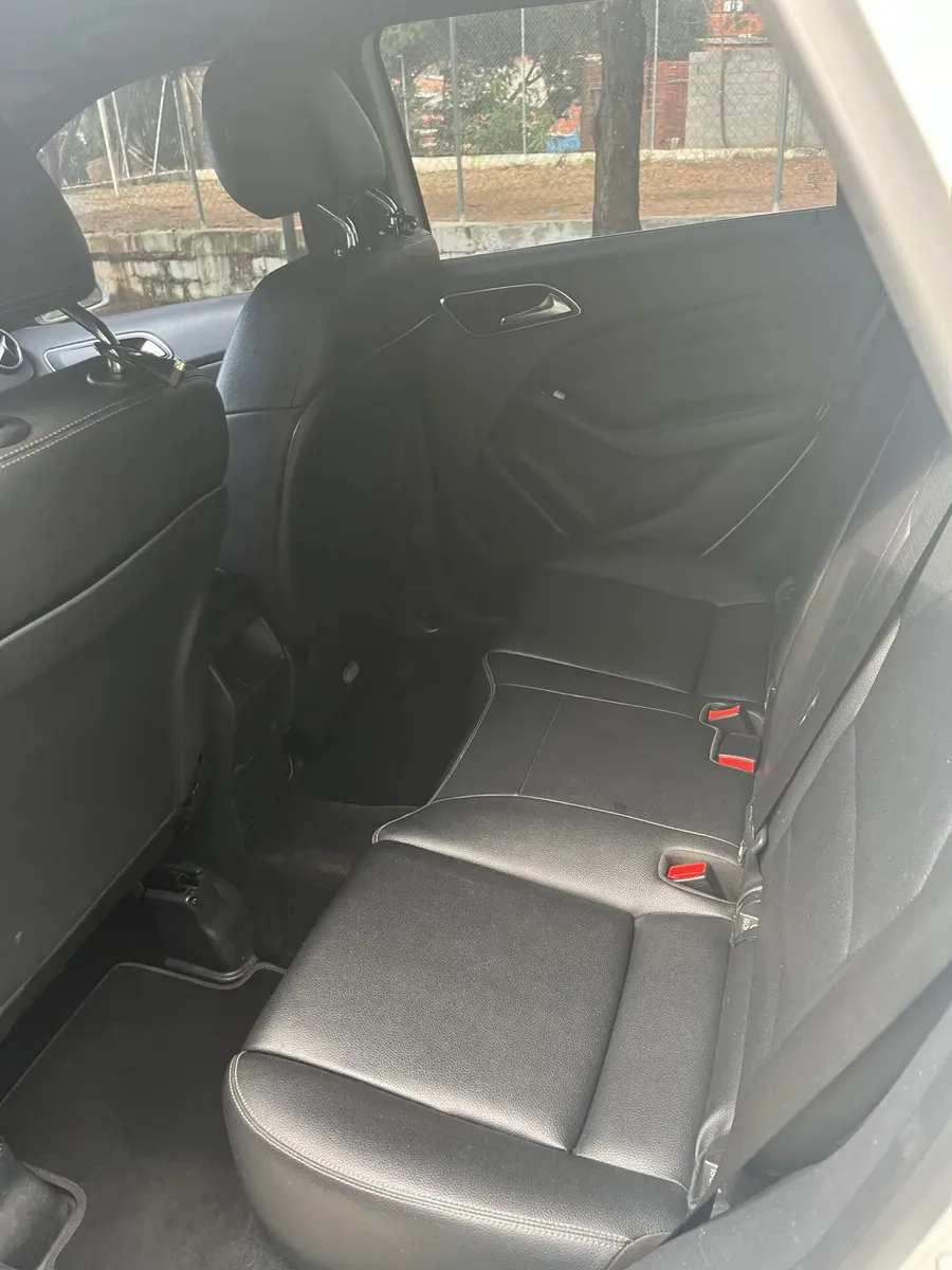 Mercedes-Benz Classe B 2016 1.6 Turbo Flex 5p — foto 7