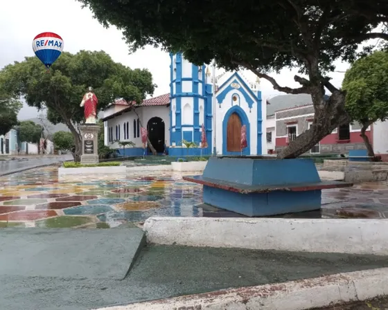 Re/max 2 Mil Vende Terreno En Tacarigua, Nueva Esparta, Isla De Margarita