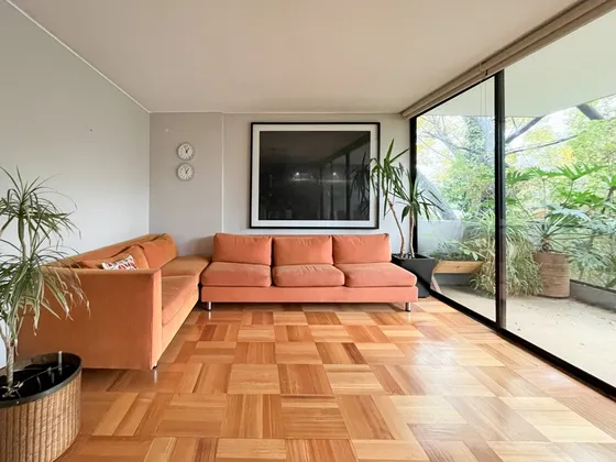 Exquisito Piso 1, Errazuriz/malaga, 3d+2b Semi Amoblado