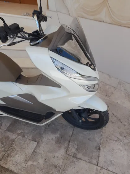Honda Pcx 150 Impecable 6.000km Titular Lista Para Transferi