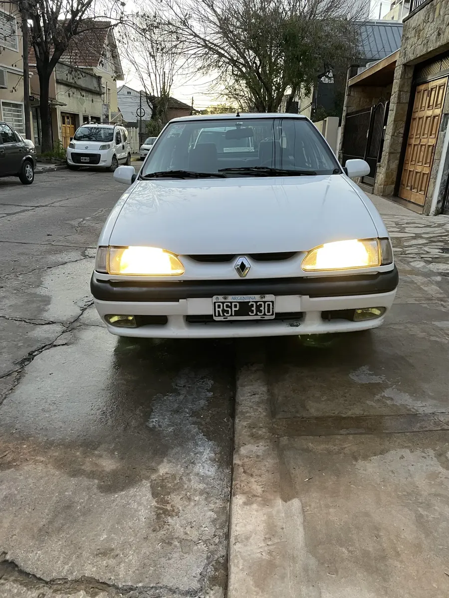 Renault R19 1.8 Rt Rti535256473136670729