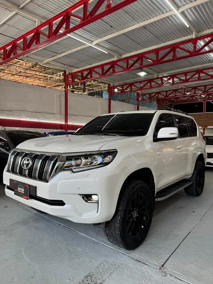 Toyota Land Cruiser Prado Full
