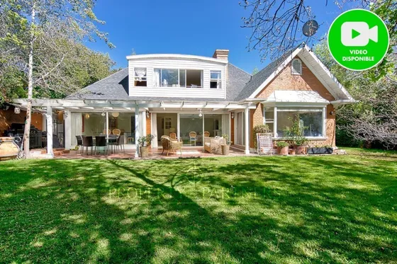 Casa Estilo Georgian En Valle La Dehesa