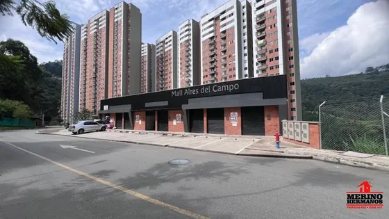 Local En Arriendo En Loma De San Jose. Cod A5346