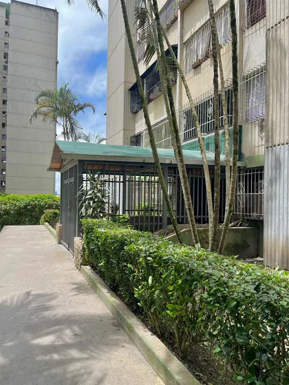 Alquilo Apartamento San Antonio La Rosaleda