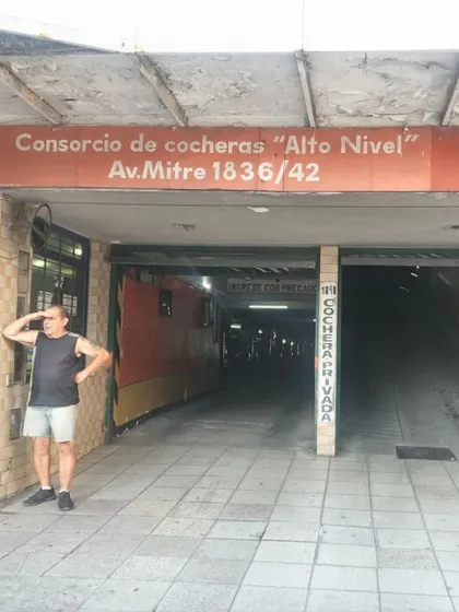Cochera Planta Alta.  Av Mitre 1836.  Avellaneda. Pcia Bsas