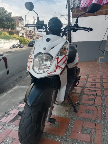 Moto Akt Dinamic
