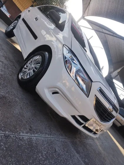 Chevrolet Onix 1.0 Ls 5p