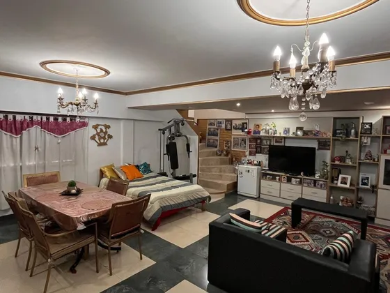 Venta Casa Multifamiliar Parque Cochera Balcon