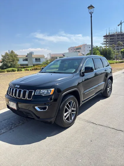 Jeep Grand Cherokee 5 Pts. Laredo, V6, 3.6l, Ta, Ra-20