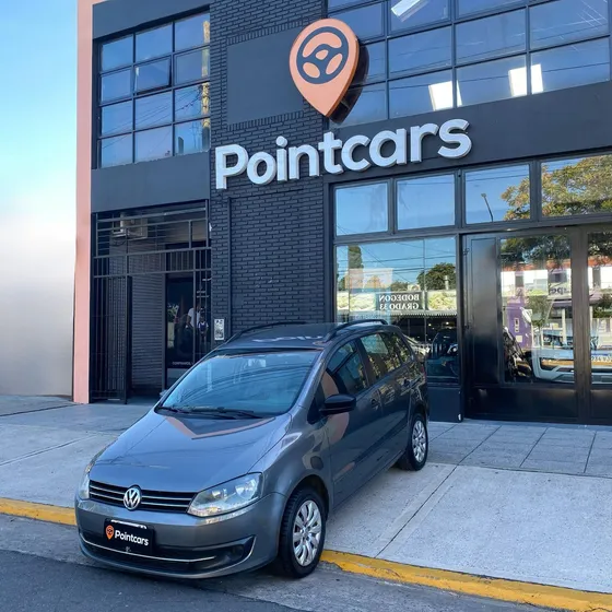 Volkswagen Suran 1.6 Comfortline 101cv