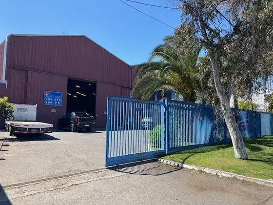 Vendemos Propiedad Industrial Con Maestranza
