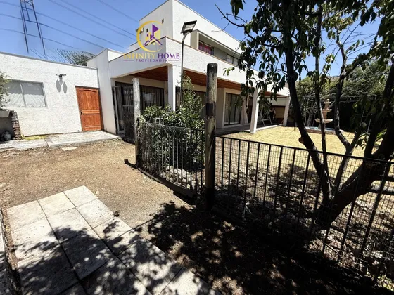 Amplia Casa En Venta Condominio Jardín Oriente Til Til