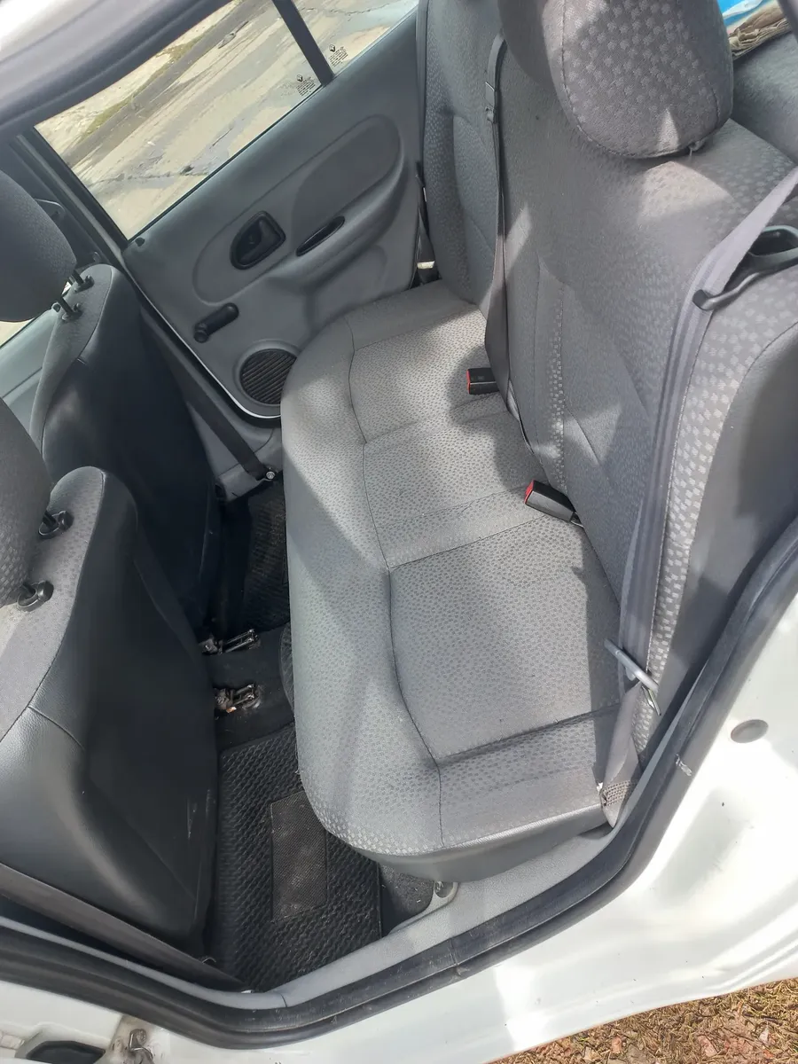 Renault Clio 1.2 Pack535247401937152007