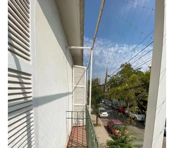 Edificio A La Venta, De Dos Pisos  Jofre, Providencia