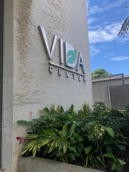 Vida Center Local Pb Lechería Venta 90 M2 V-2024
