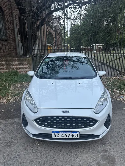 Ford Fiesta Kinetic 1.6 Se Plus Powershift 120cv