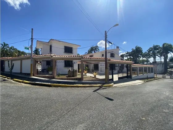 Venta Casa Colinas De Guataparo