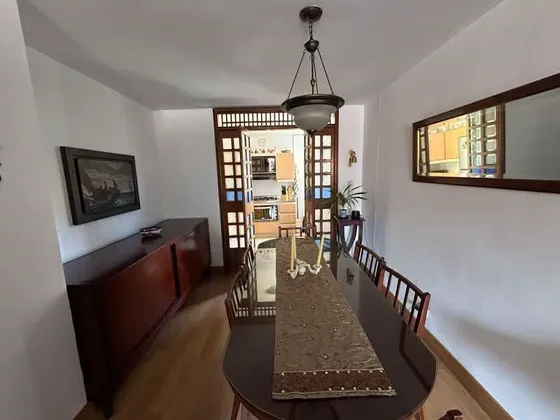  Apartamento En Arriendo Ubicado En Medellin Sector Laureles (26992).