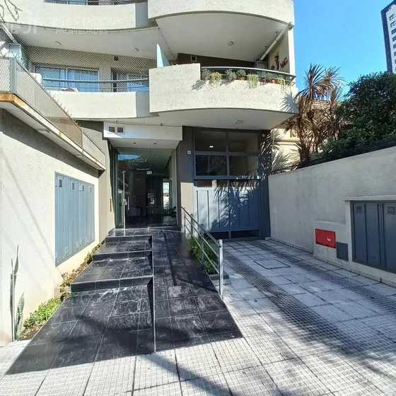 2 Amb. A Estrenar Con Cochera Y Baulera En Banfield Centro