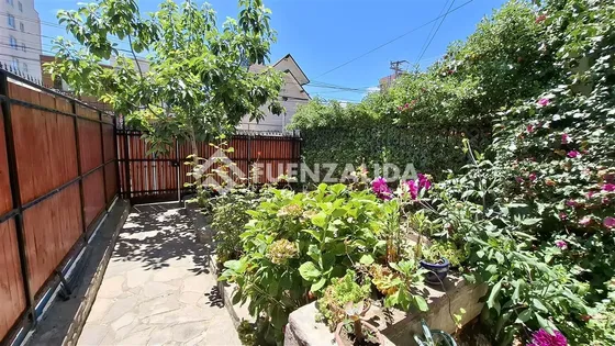 Casa En Venta De 4d 2b 1e En Viña Del Mar