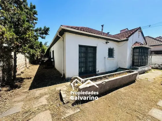 Casa Amplia En Venta. En San Miguel