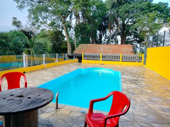 Sítio, Fazenda ,chácara Com 3 Quartos, Salão De Festa E De Jogos , Piscina E Area Verde