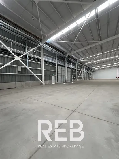 Arriendo Nave Industrial Y Oficina - Salida Sur Puerto Montt