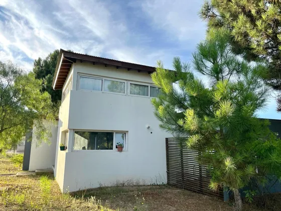 Casa En Venta - 2 Dormitorios 2 Baños - Pinamar