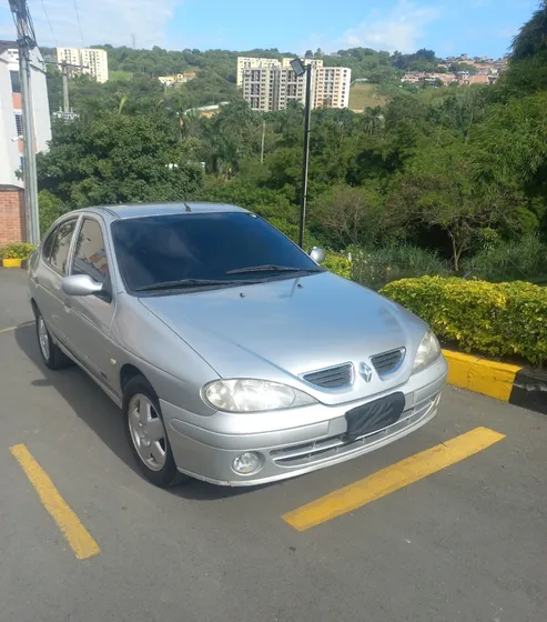 Renault Megane 1.6 Unique