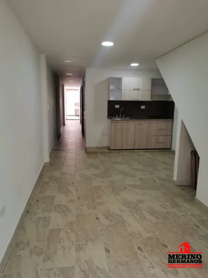 Casa En Venta En Aranjuez. Cod V4655